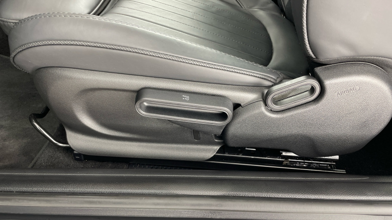 MINI Hatchback 135kW Cooper S Level 3 33kWh 3dr Auto Electric Hatchback